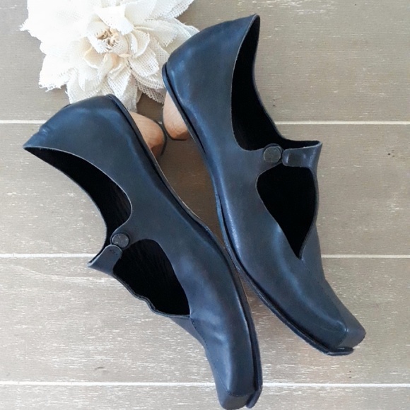 CYDWOQ Vintage Black Leather Shoes - Picture 3 of 7